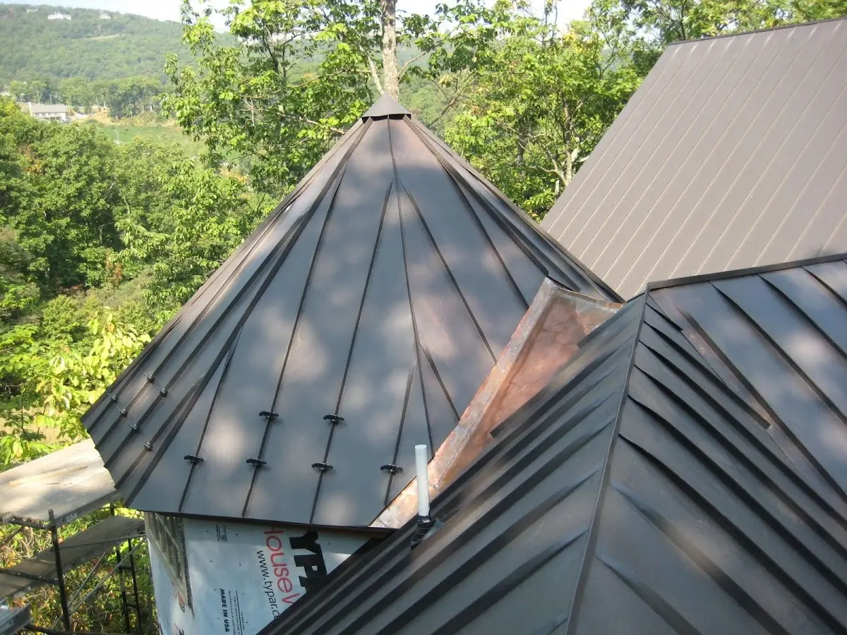 Professional Roof Tarp Installation by Craftsman Roofing in Herbertsville